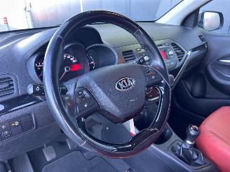 Kia Picanto 1.0 CVVT ISG Design Edition picture 20