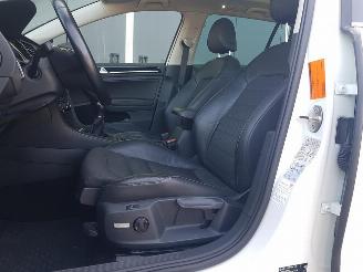 Volkswagen Golf Variant 1.6 TDI Business Edition R picture 12