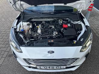 Ford Focus Wagon 1.0 EcoBoost Trend Edition Business picture 29