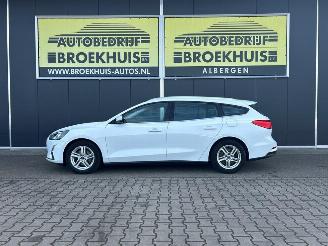 Ford Focus Wagon 1.0 EcoBoost Trend Edition Business picture 2