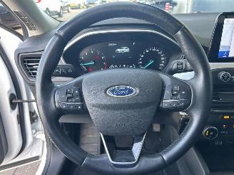 Ford Focus Wagon 1.0 EcoBoost Trend Edition Business picture 20