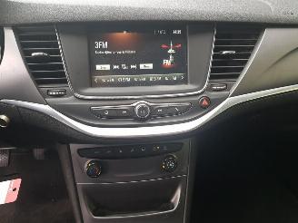 Opel Astra 1.0 Edition picture 19