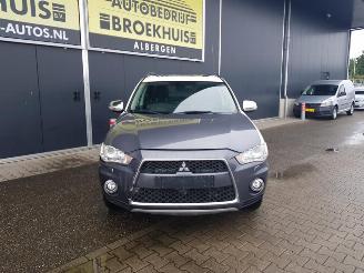 Mitsubishi Outlander 2.2 DI-D InStyle TC-SST picture 3