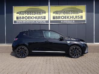 Renault Clio 1.6 E-Tech Full Hybrid 145 Esprit ALPINE picture 4