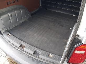 Volkswagen Caddy 2.0 TDI L1H1 BMT Trendline picture 23