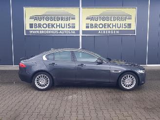 Jaguar XE 2.0 D Portfolio picture 4