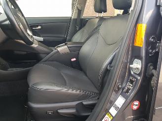 Toyota Prius 1.8 Plug-in Executive Business picture 15