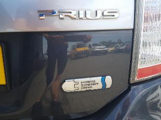 Toyota Prius 1.8 Plug-in Executive Business picture 25