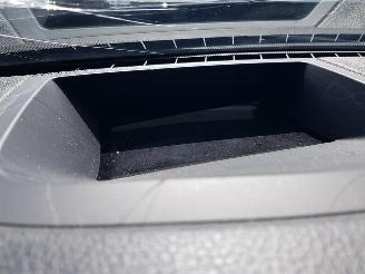 BMW 5-serie Touring 528i High Executive picture 25