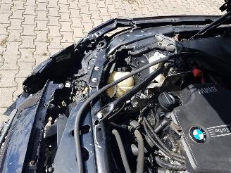 BMW 5-serie Touring 528i High Executive picture 14