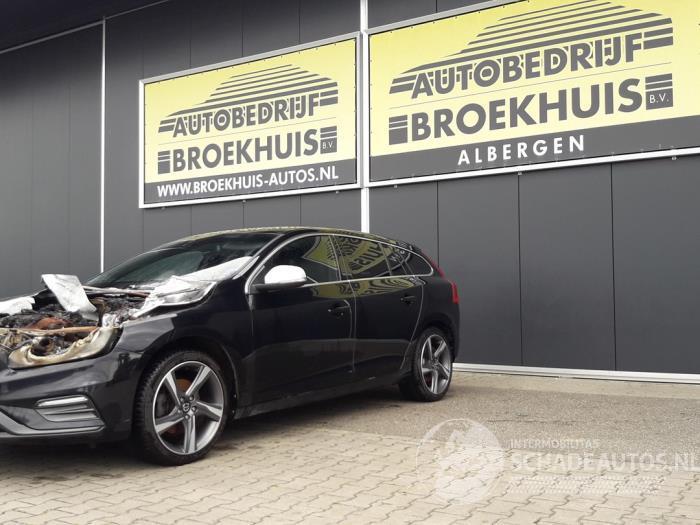 Volvo V-60 V60 I (FW/GW), Combi, 2010 / 2018 2.0 D4 16V