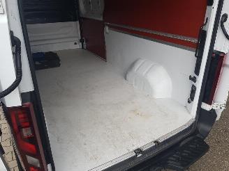 Renault Master T35 2.0 dCi 150 L3H2 Extra picture 9