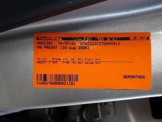 Volkswagen Passat Passat Variant (3C5), Combi, 2005 / 2010 3.2 FSI V6 32V picture 19