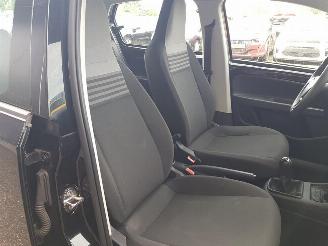Volkswagen Up! 1.0 BMT move up! picture 13