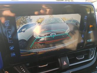 Toyota C-HR 1.8 Hybrid Bi-Tone Plus picture 20