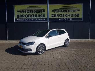 krockskadad bil auto Volkswagen Polo 1.4 TSI BlueGT 2013/6