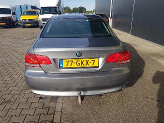 BMW 3-serie Coupé 320i Executive picture 5