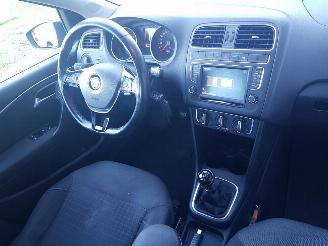 Volkswagen Polo 1.4 TDI Comfortline Connected Series picture 18
