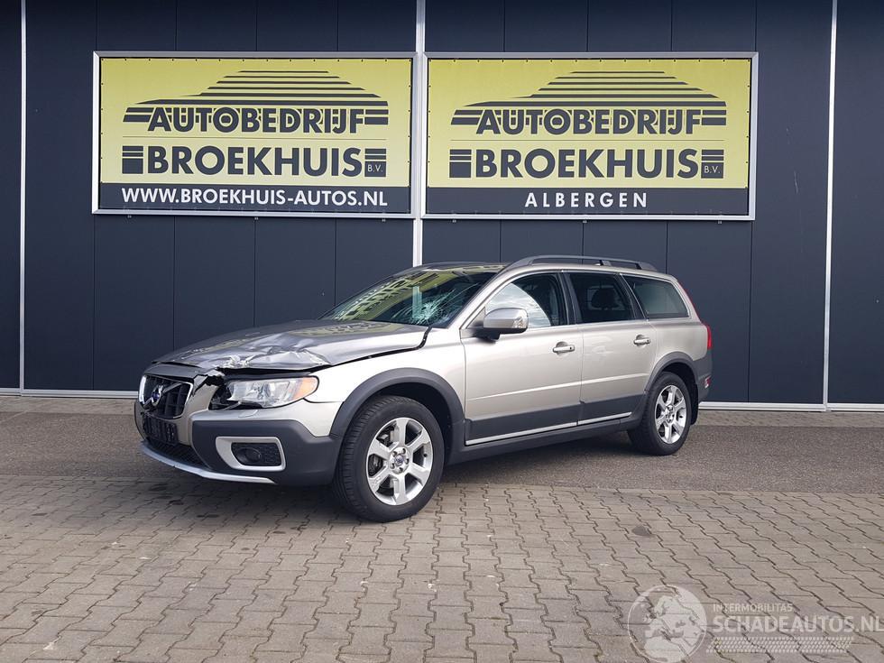 Volvo Xc-70 2.4 D5 Summum
