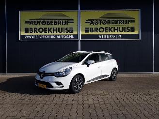 skadebil auto Renault Clio Estate 0.9 TCe Intens 2019/10