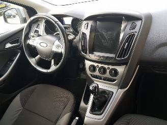Ford Focus Wagon 1.0 EcoBoost Trend picture 13