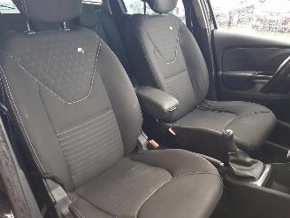 Renault Clio Estate 0.9 TCe Limited picture 14