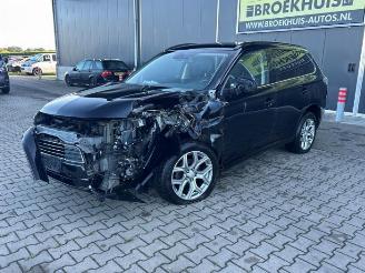 Sloopauto Mitsubishi Outlander Outlander (GF/GG), SUV, 2012 / 2022 2.0 16V PHEV 4x4 2014/11