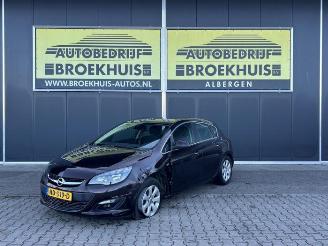 Dezmembrări autoturisme Opel Astra Astra J (PC6/PD6/PE6/PF6), Hatchback 5-drs, 2009 / 2015 1.4 Turbo 16V ecoFLEX 140 2015/9