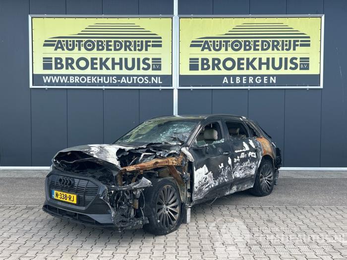 Audi E-tron e-tron (GEN), SUV, 2018 / 2023 55 quattro