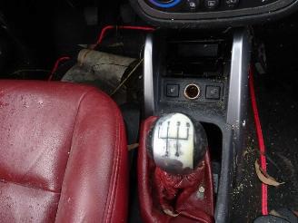 Opel Tigra Twin Top Cabrio 1.4 16V picture 7