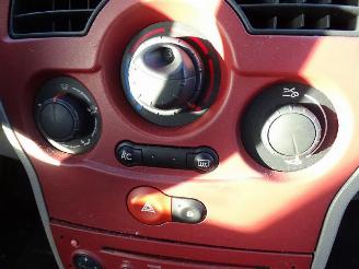 Renault Modus 1.2 16v picture 6