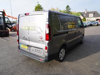 skadebil bedrijf Fiat Talento 1.6 MultiJet Biturbo 120 2017/4