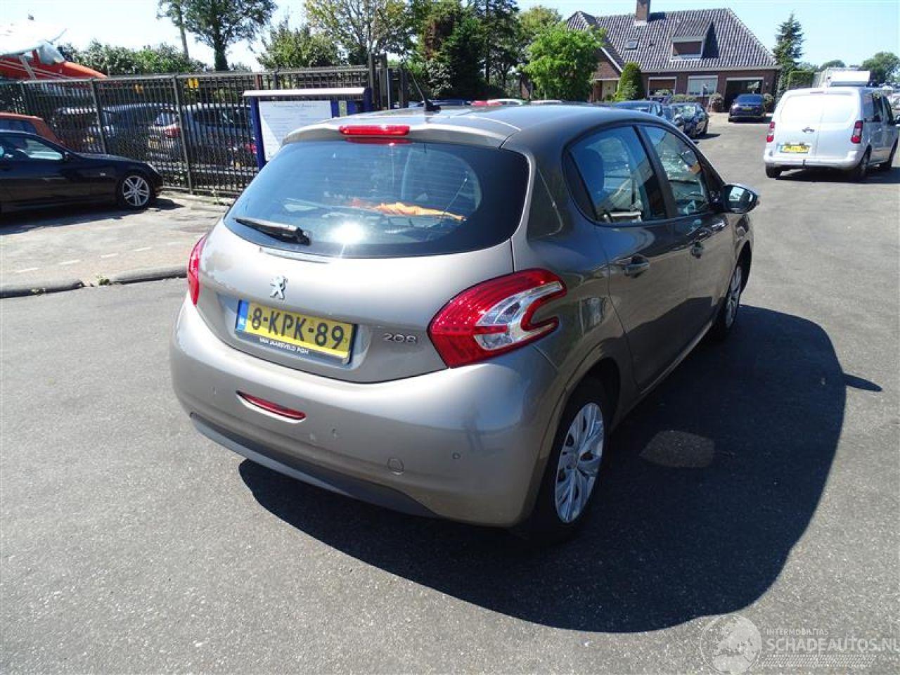Peugeot 208 1.2 Vti