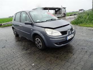 Renault Scenic 1.5 dCi picture 4