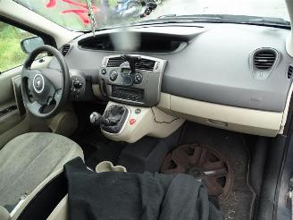 Renault Scenic 1.5 dCi picture 5