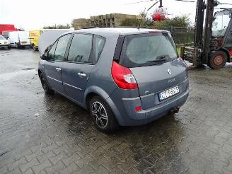 Renault Scenic 1.5 dCi picture 2