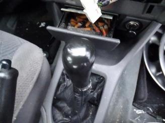 Toyota Avensis Combi 2.0 16v picture 6