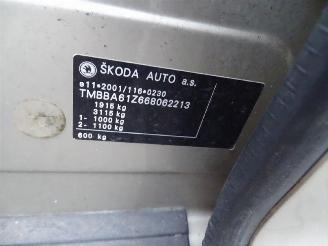 Skoda Octavia 1.6 MPi picture 8