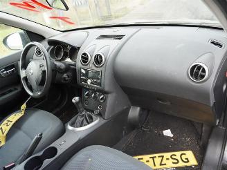 Nissan Qashqai 1.6 16v picture 5