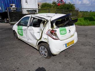 Opel Karl 1.0 12v picture 2