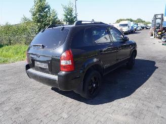 Vrakbiler auto Hyundai Tucson 2.0 2007/12
