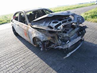 BMW 3-serie 320i picture 4