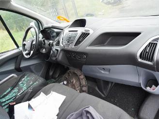 Ford Transit Custom 2.2 TDCi picture 5