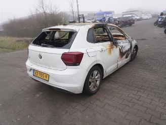 demontáž osobní automobily Volkswagen Polo 1.6 TDi 2018/4