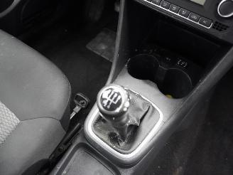 Volkswagen Polo 1.2 TDi picture 10
