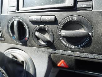 Volkswagen Transporter 2.5 TDi picture 7