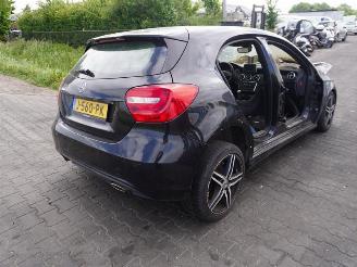 Uttjänta bilar auto Mercedes A-klasse A 180 2013/1