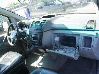 Mercedes Vito 120 CDi picture 9
