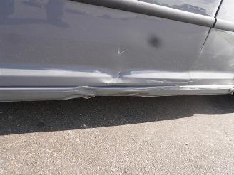 Volkswagen Caddy 2.0 TDi picture 7