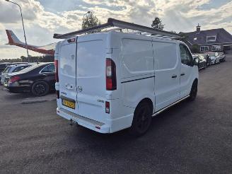 skadebil bedrijf Opel Vivaro 1.6 CDTI 115 2015/10